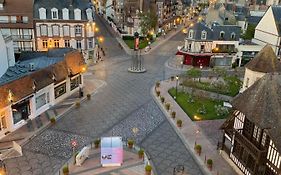 Coeur Deauville Grand 3 pièces avec Parking